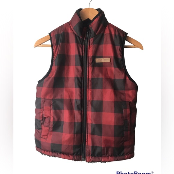 David Bitton checkered Sherpa reversible vest youth/childrens size 7/8 - Picture 1 of 5